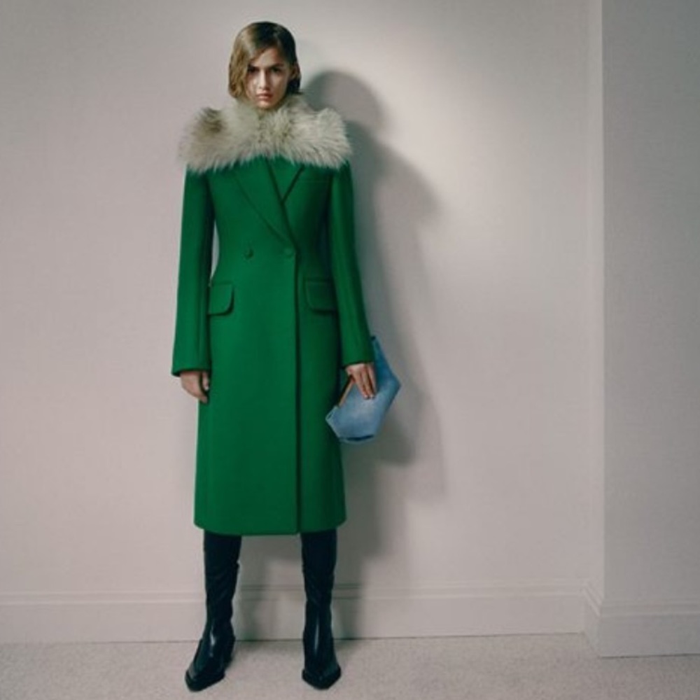 Stunning Luxury $6,600 KHAITE “Finna” Coat Removable Collar NWT sz 0